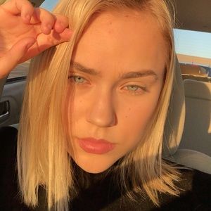 Meet your Posher, Lyndsey